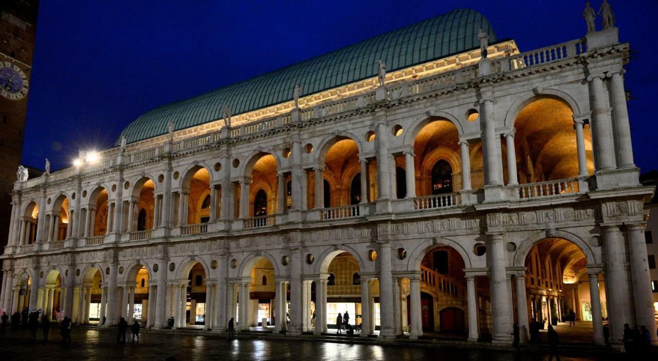 Casa Giorgia - Nel Cuore Di Vicenza Zewnętrze zdjęcie